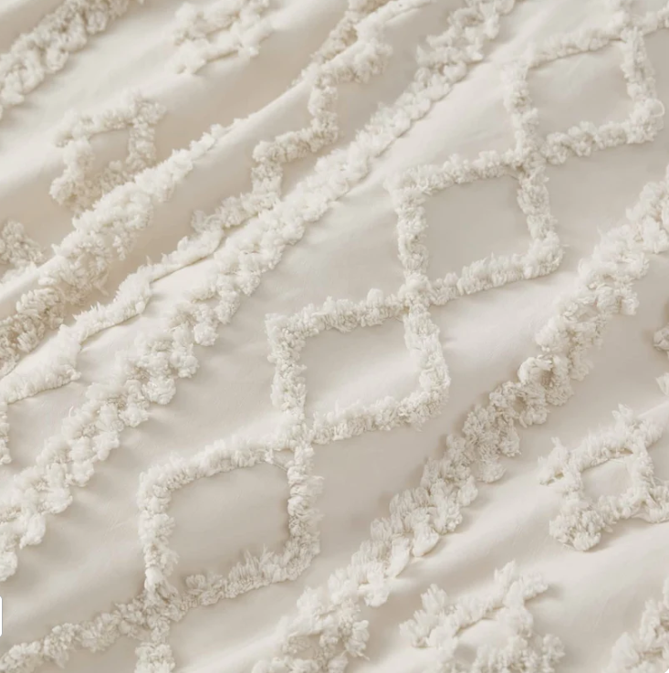 Bohobed Deluxe Tufted Embroidery Conforter Set